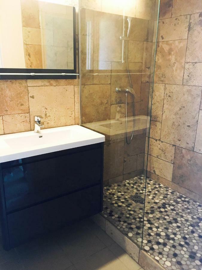 Richelieu 2 Et Son Parking Privé Appartement